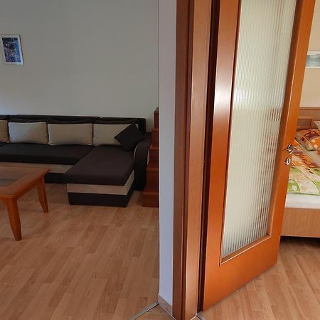 Garda Wellness Apartmanhaz Heviz Luaran gambar