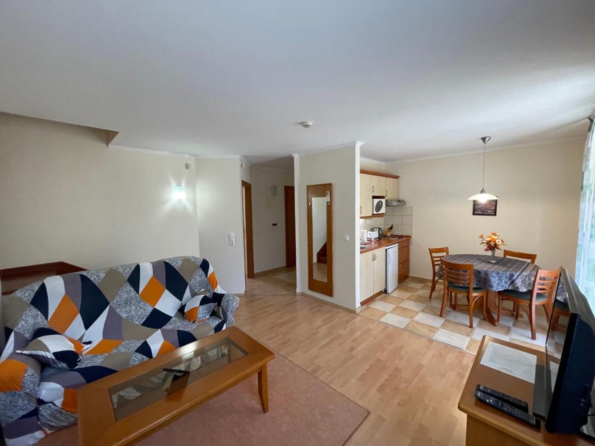 Garda Wellness Apartmanhaz Heviz Luaran gambar