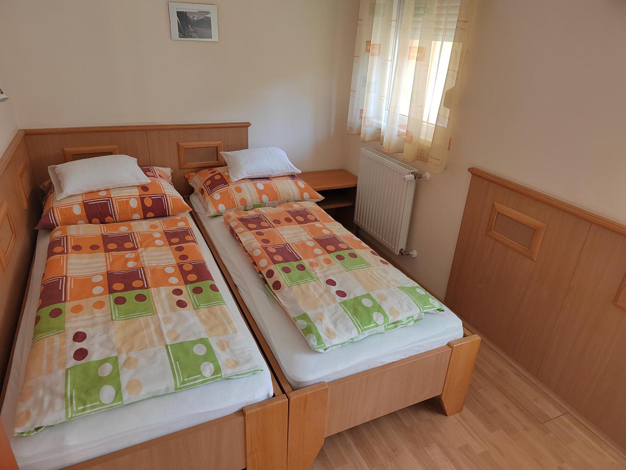 Garda Wellness Apartmanhaz Heviz Luaran gambar